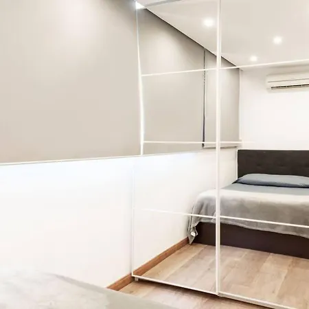 Piso Precioso Primera Linea Mar - 2 Br Apartment Fuengirola